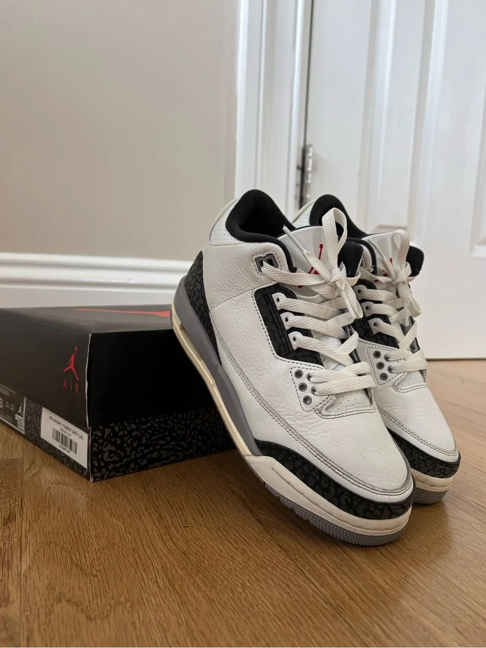 Nike Air Jordan 3 Cement Grey Reimagined GS - 5.5Y